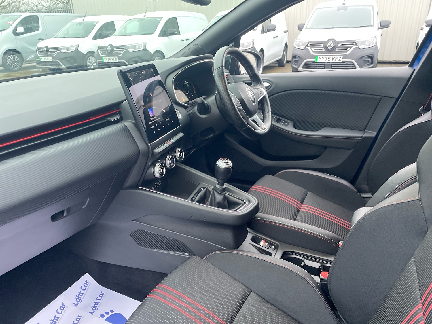 Used Renault Clio 2023 for sale - 77281163: Photo 2