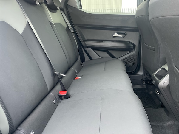 Used Dacia Duster 2025 for sale - 76261810: Photo 10