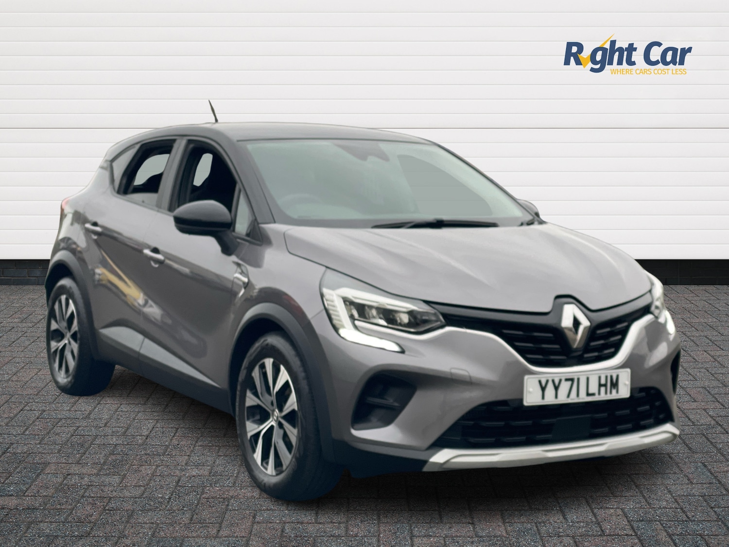 Used Renault Captur 2021 for sale - 76731665: Photo 1