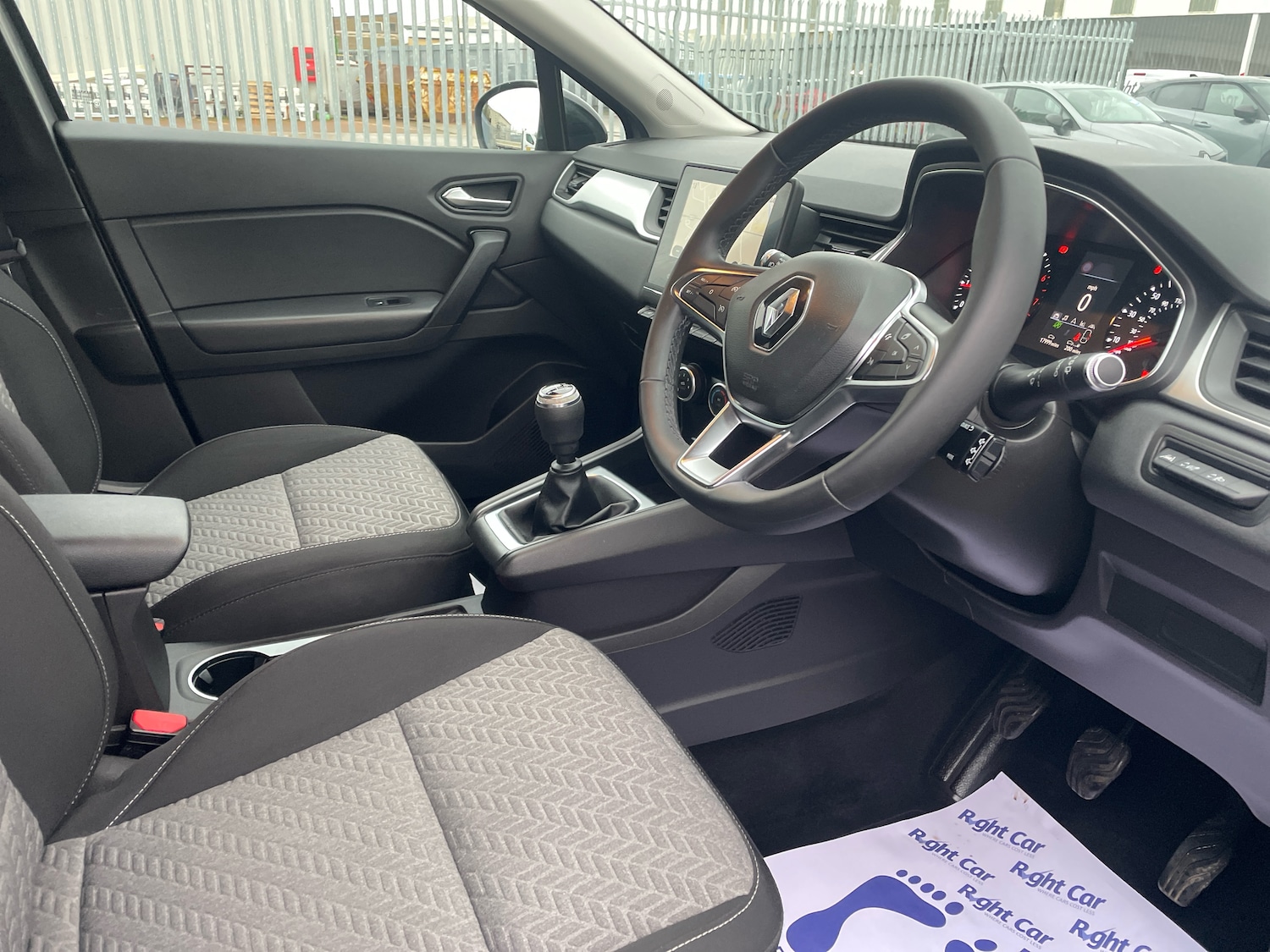 Used Renault Captur 2021 for sale - 76731665: Photo 6