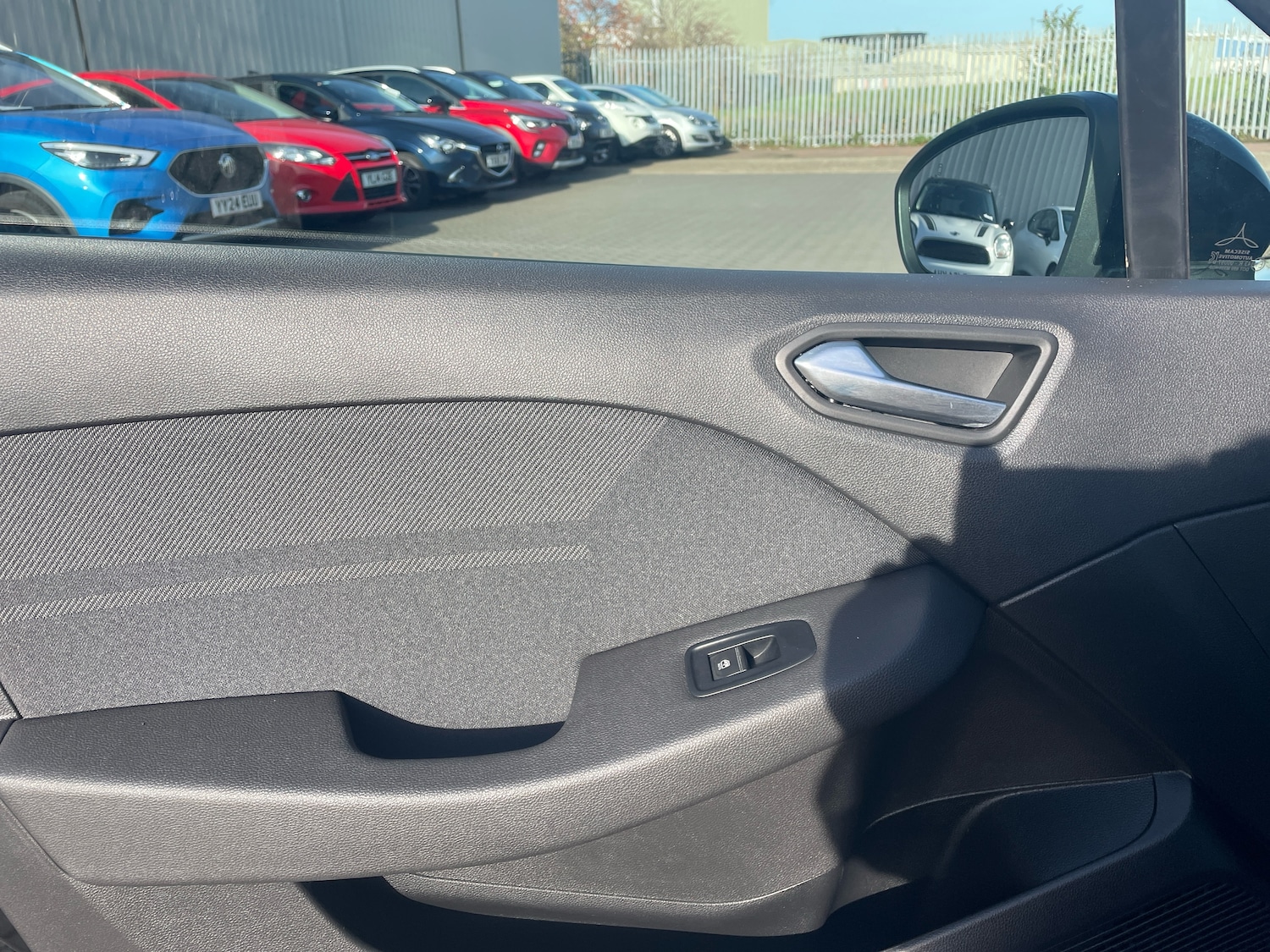 Used Renault Clio 2024 for sale - 76420153: Photo 11