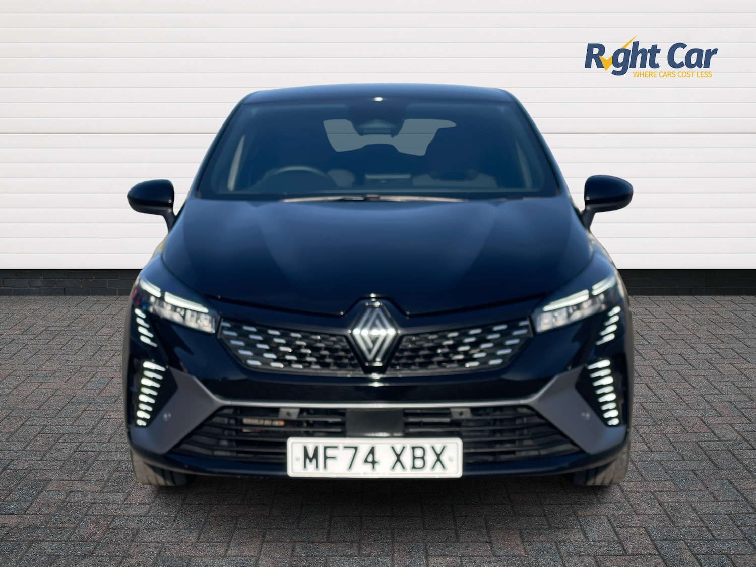 Used Renault Clio 2024 for sale - 76420153: Photo 7