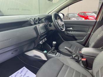 Used Dacia Duster 2022 for sale - 75784289: Photo