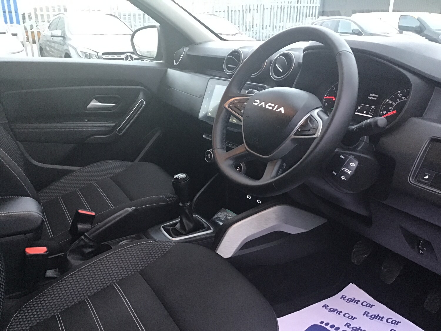 Used Dacia Duster 2023 for sale - 77673936: Photo 6