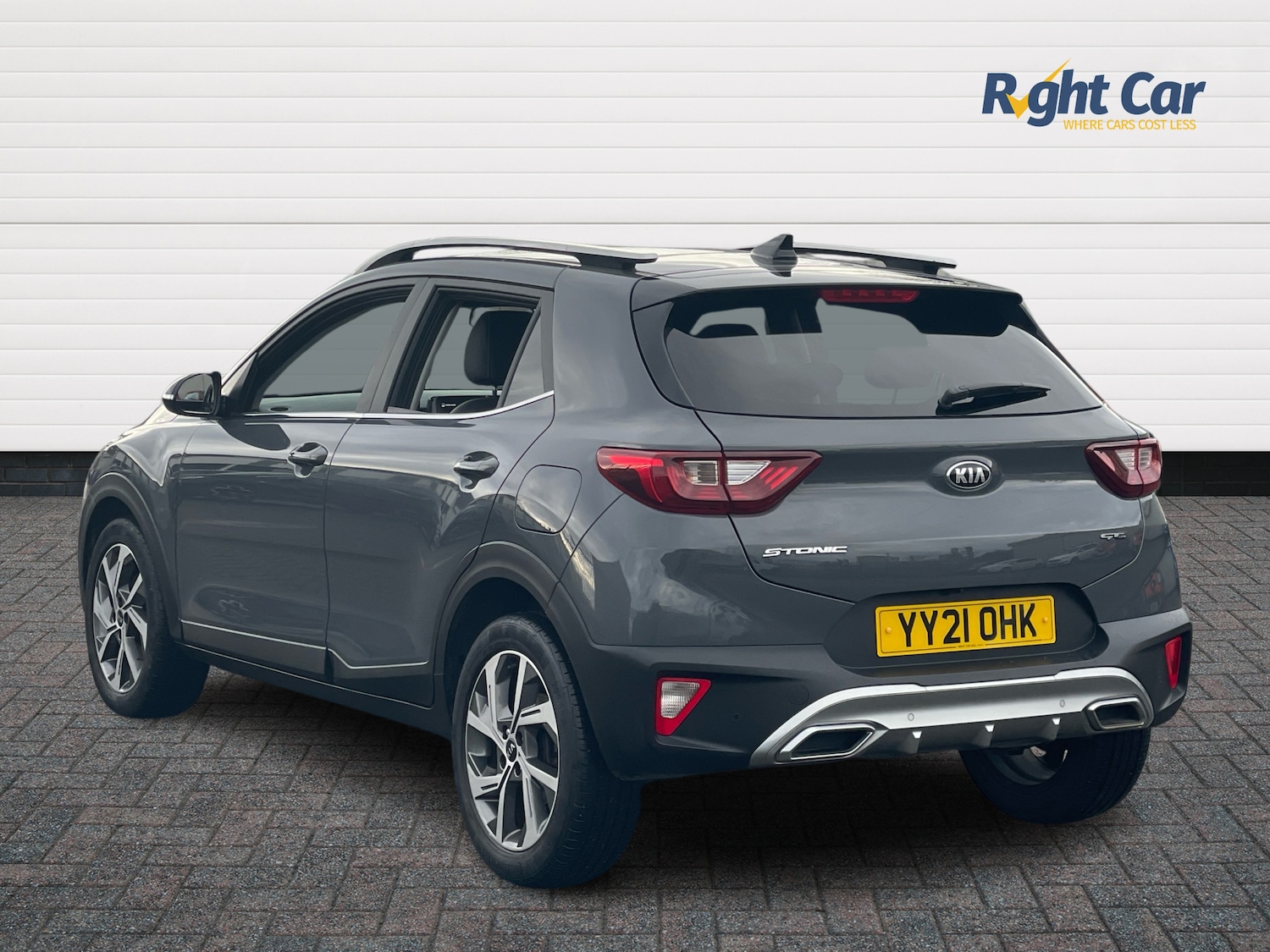 Used Kia Stonic 2021 for sale - 76501109: Photo 3