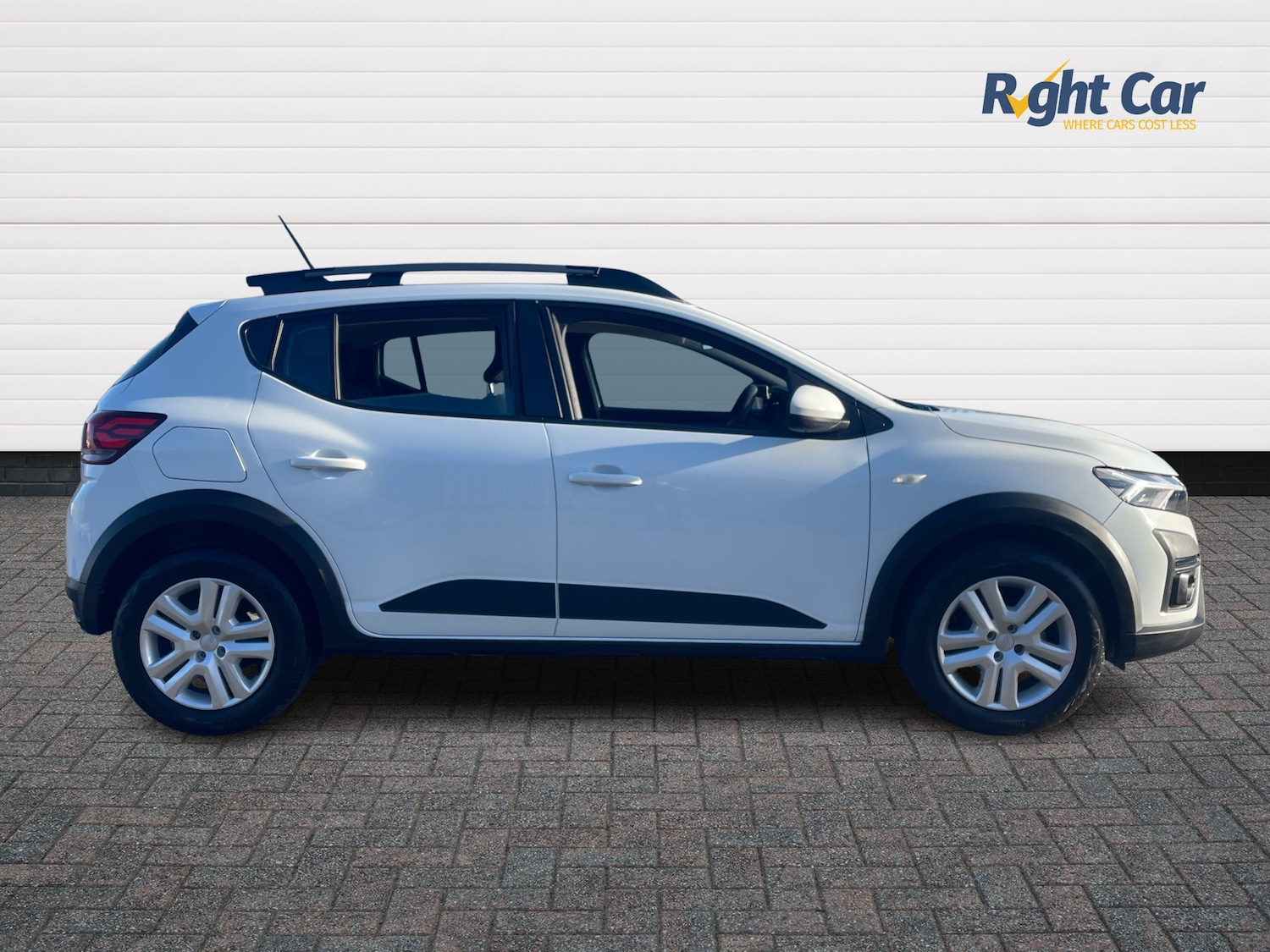 Used Dacia Sandero Stepway 2023 for sale - 76788397: Photo 4