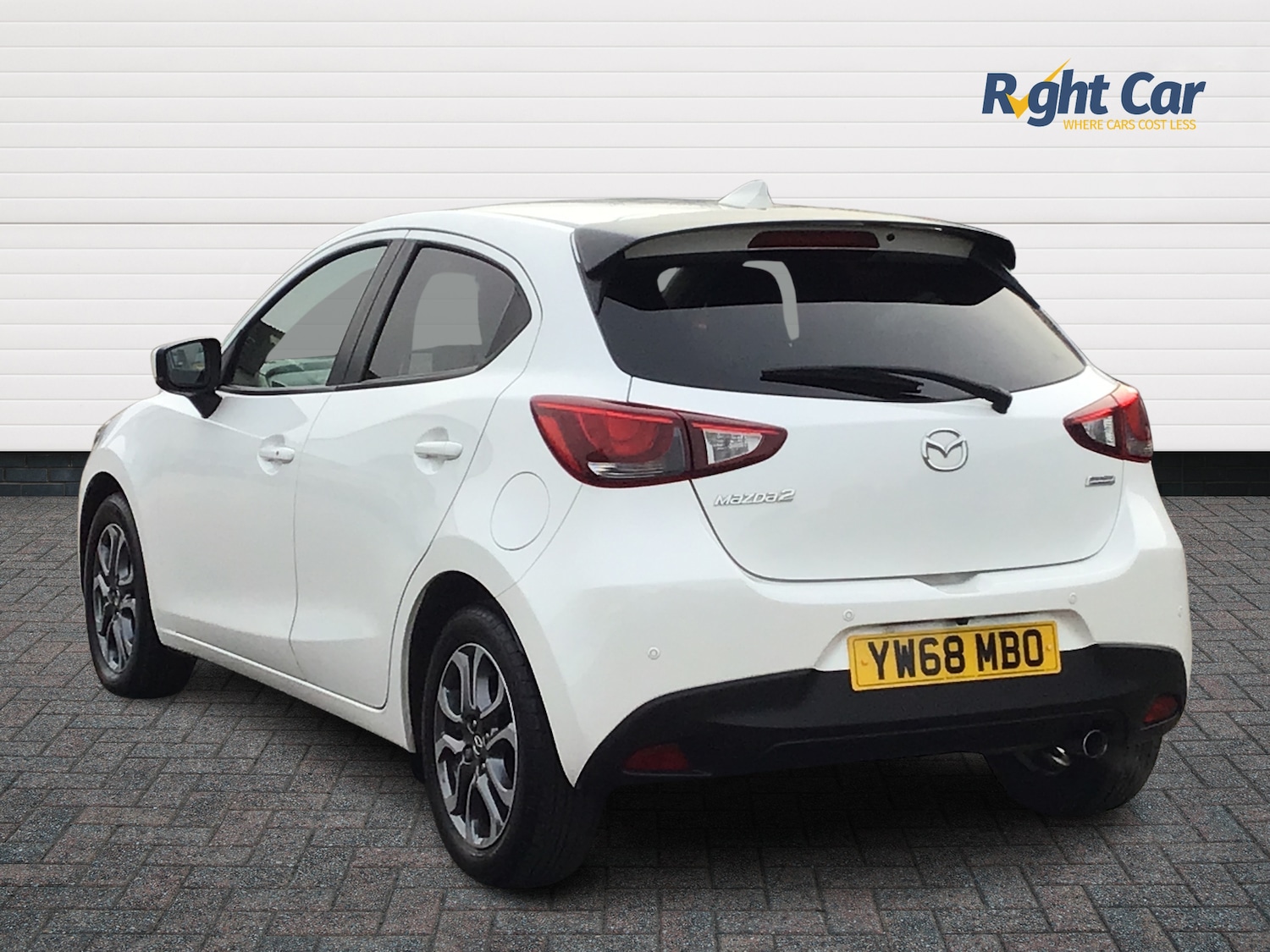Used Mazda Mazda2 2019 for sale - 77600482: Photo 3