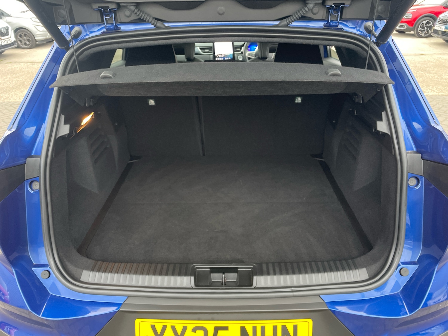 Used Renault Other 2025 for sale - 76285815: Photo 9