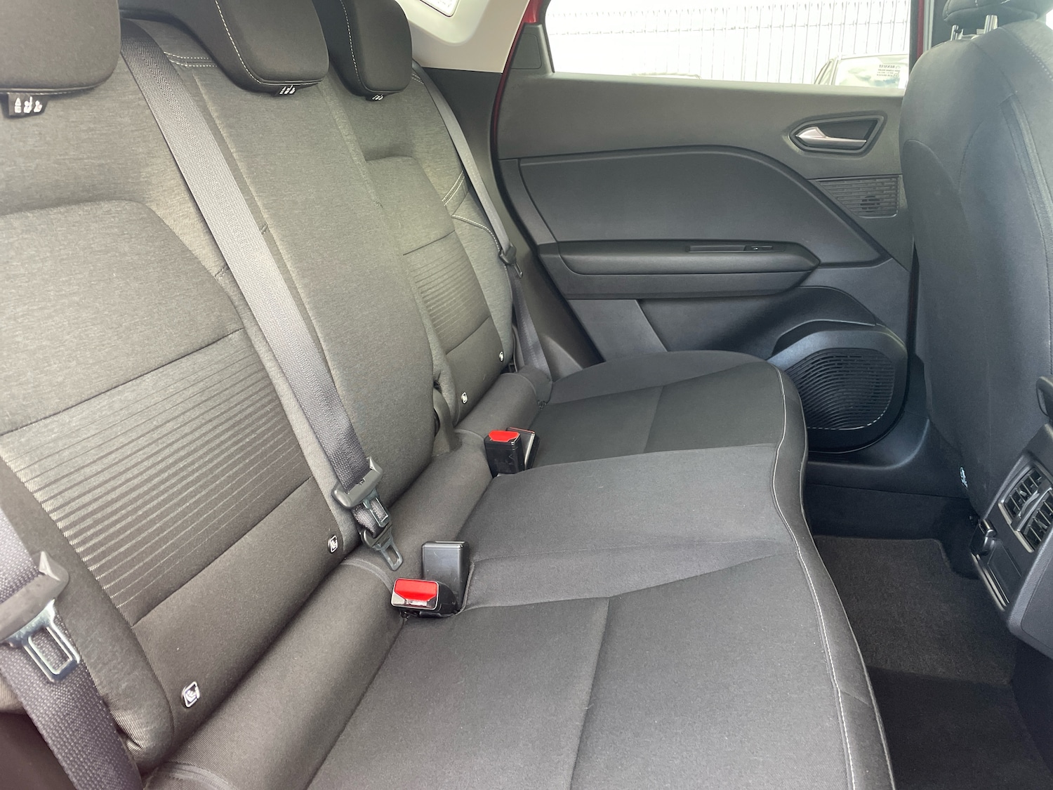 Used Renault Captur 2020 for sale - 76351138: Photo 10