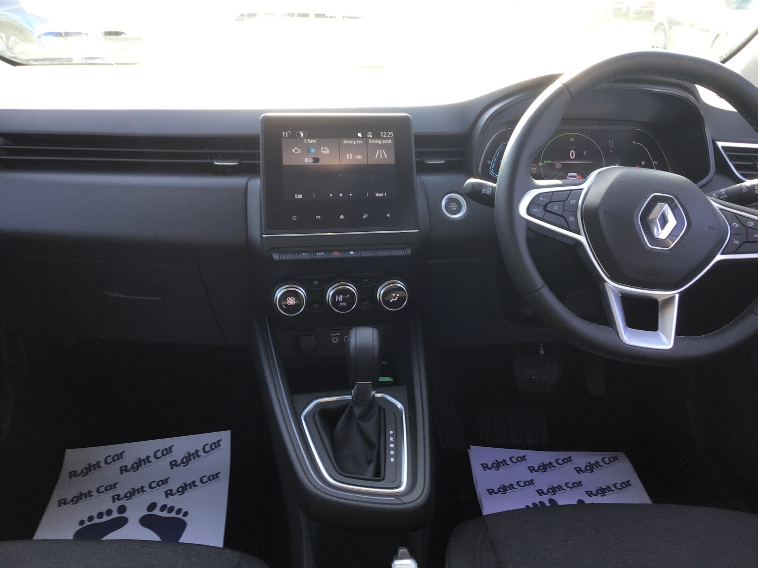 Used Renault Clio 2023 for sale - 77755761: Photo 8