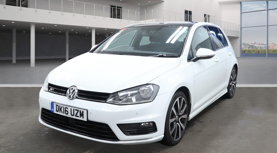 Used Volkswagen Golf 2016 for sale - 77045360: Photo 2
