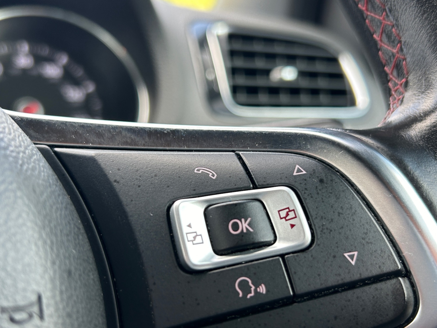 Used Volkswagen Polo 2015 for sale - 76603734: Photo 29