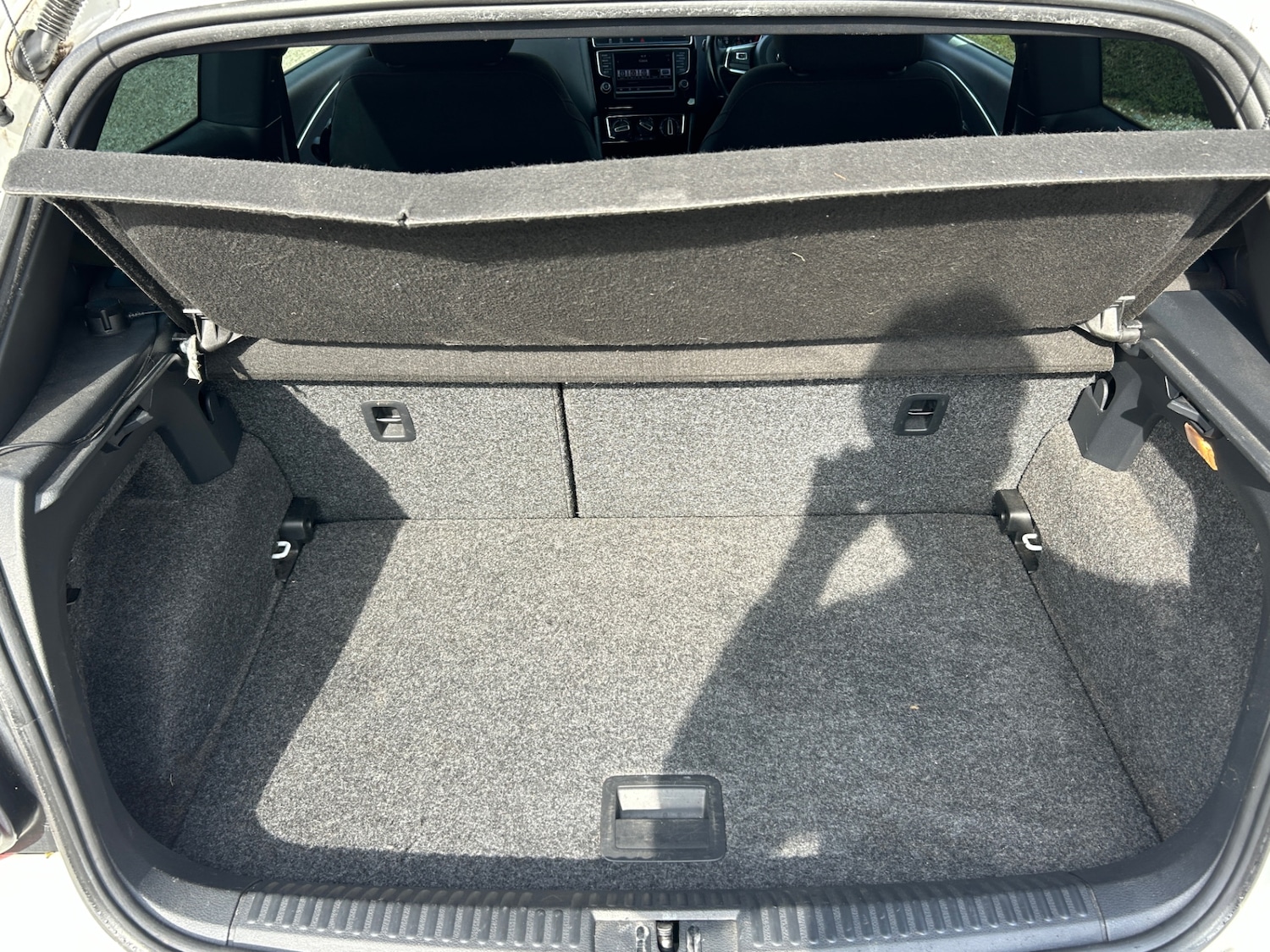 Used Volkswagen Polo 2015 for sale - 76603734: Photo 34