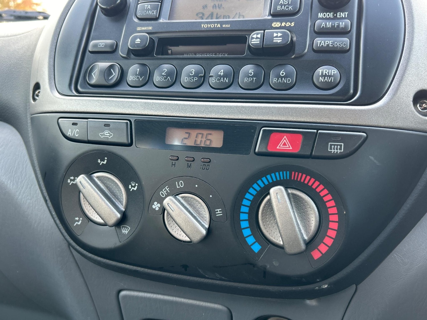 Used Toyota RAV4 2002 for sale - 76399151: Photo 16