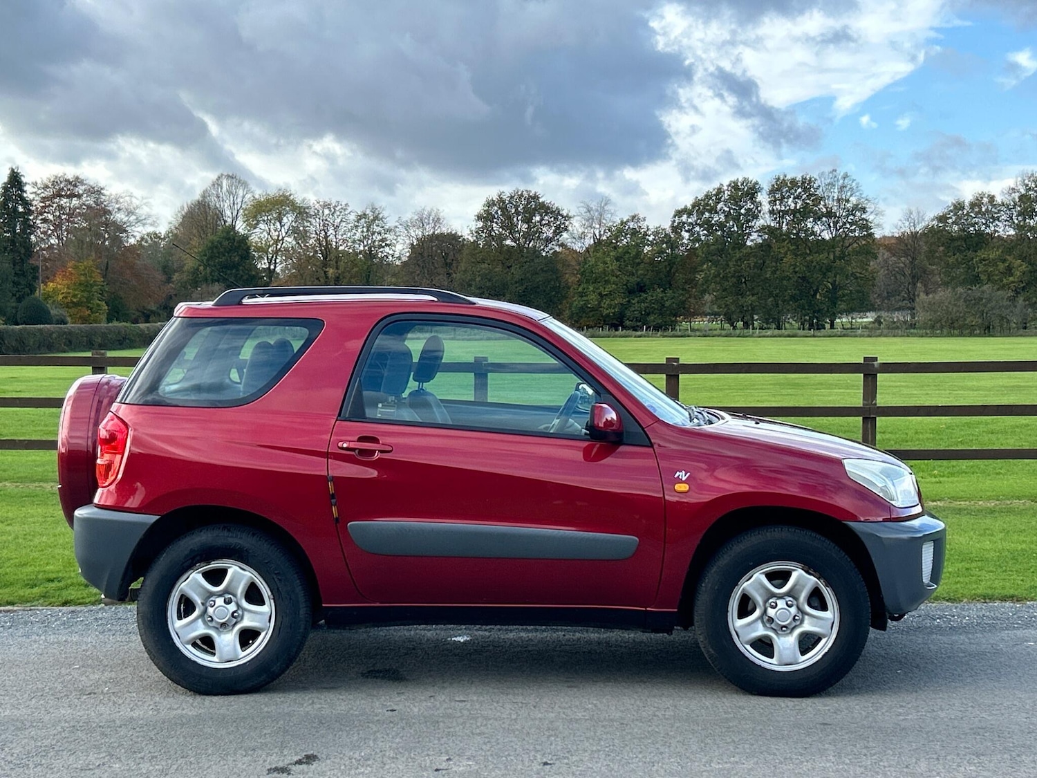 Used Toyota RAV4 2002 for sale - 76399151: Photo 4