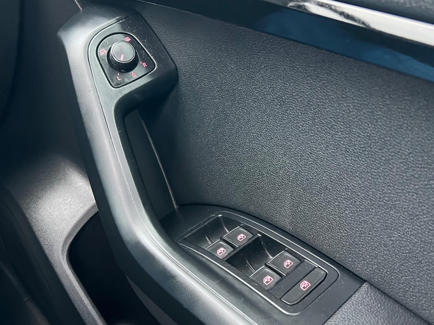 Used SEAT Ateca 2016 for sale - 76099338: Photo 23