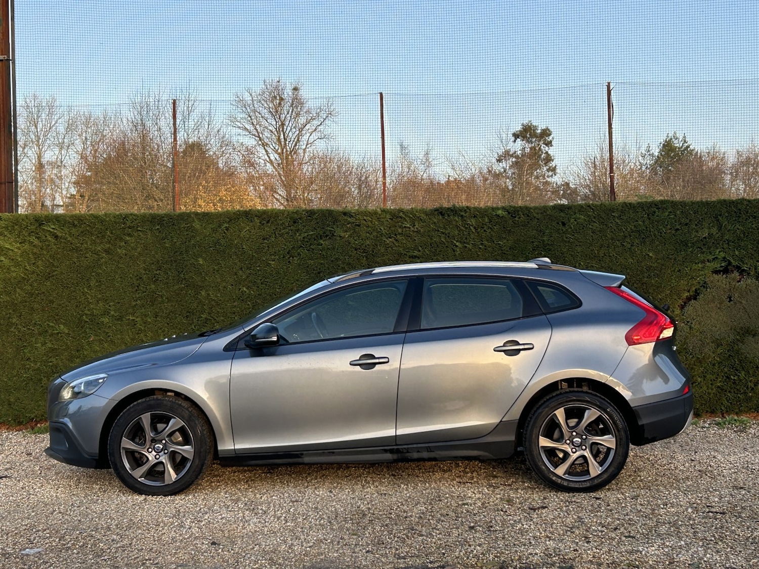 Used Volvo V40 2014 for sale - 76905111: Photo 10