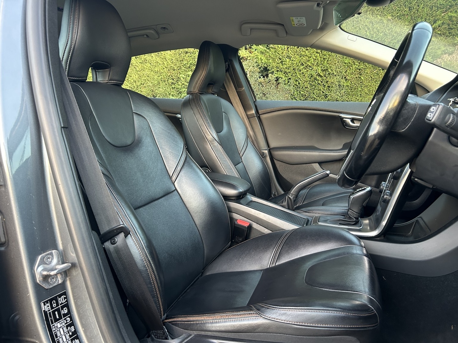 Used Volvo V40 2014 for sale - 76905111: Photo 13