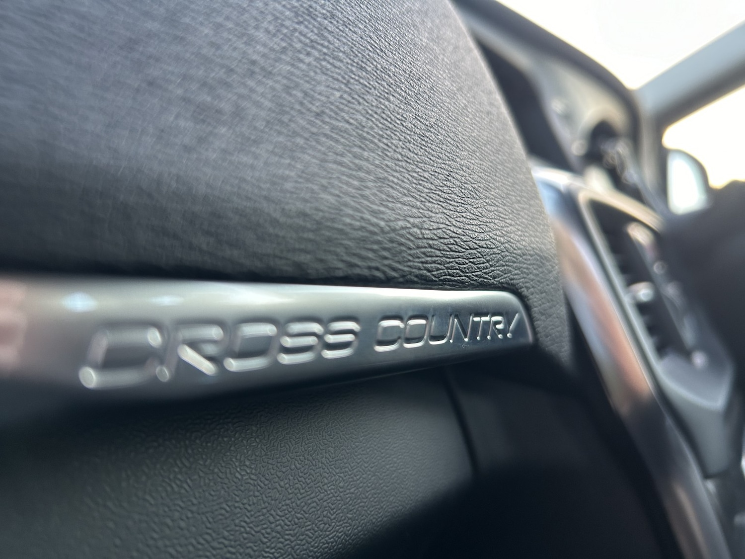 Used Volvo V40 2014 for sale - 76905111: Photo 33