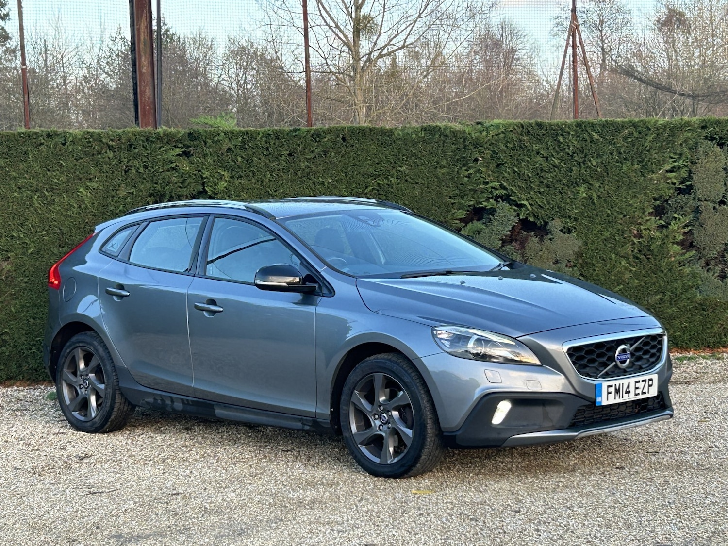 Used Volvo V40 2014 for sale - 76905111: Photo 4