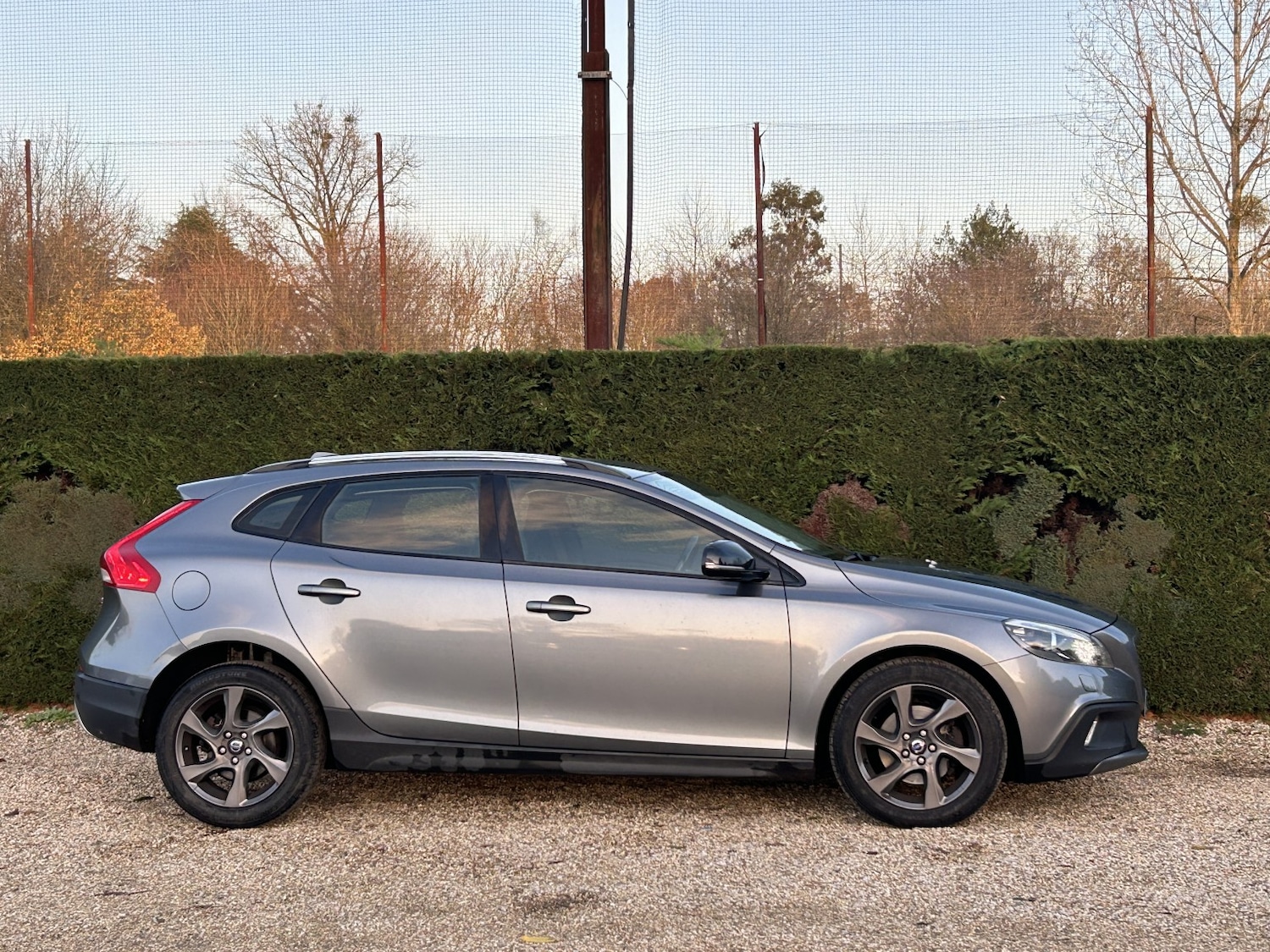 Used Volvo V40 2014 for sale - 76905111: Photo 8