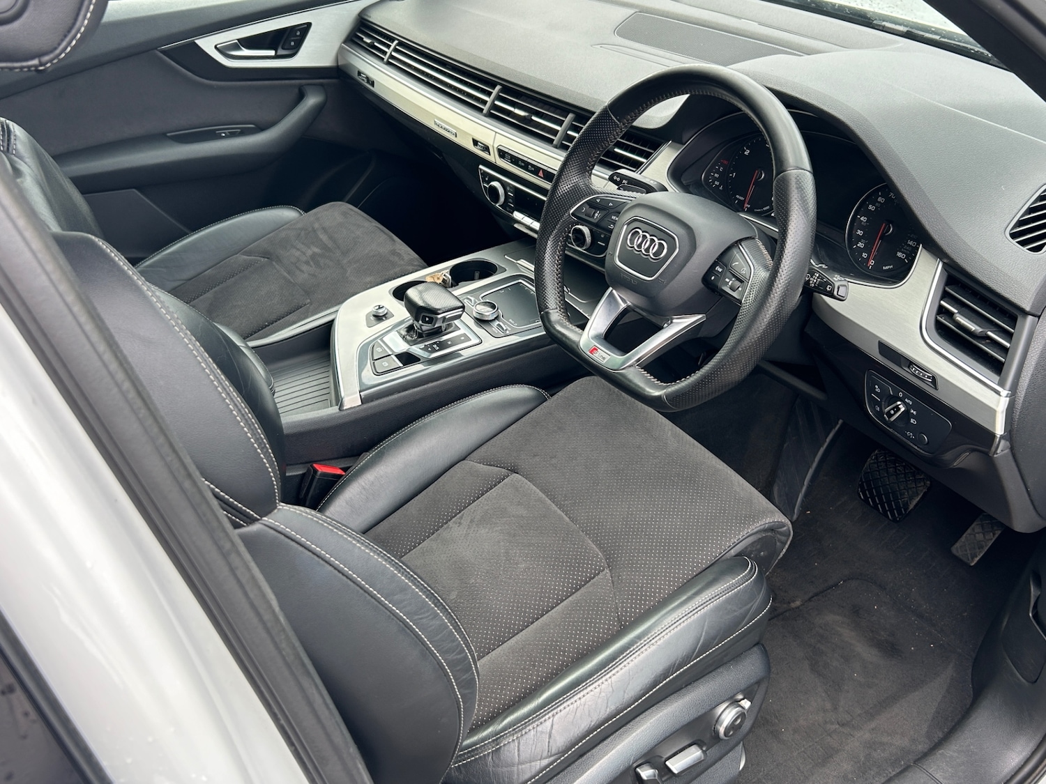 Used Audi Q7 2015 for sale - 76599539: Photo 16