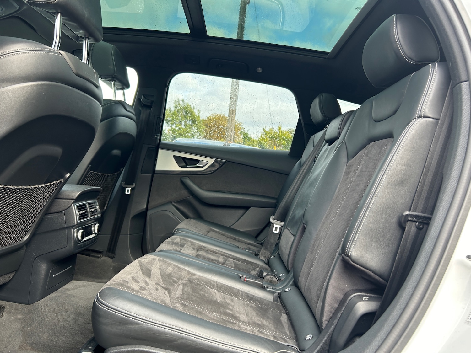 Used Audi Q7 2015 for sale - 76599539: Photo 19