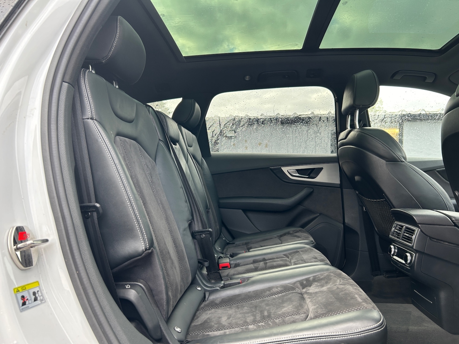 Used Audi Q7 2015 for sale - 76599539: Photo 20