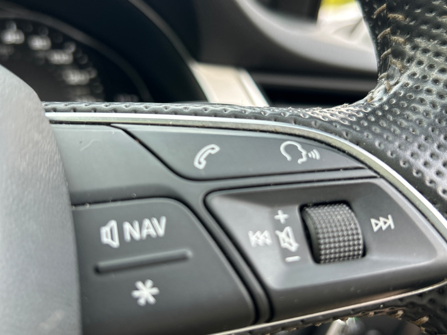 Used Audi Q7 2015 for sale - 76599539: Photo 38