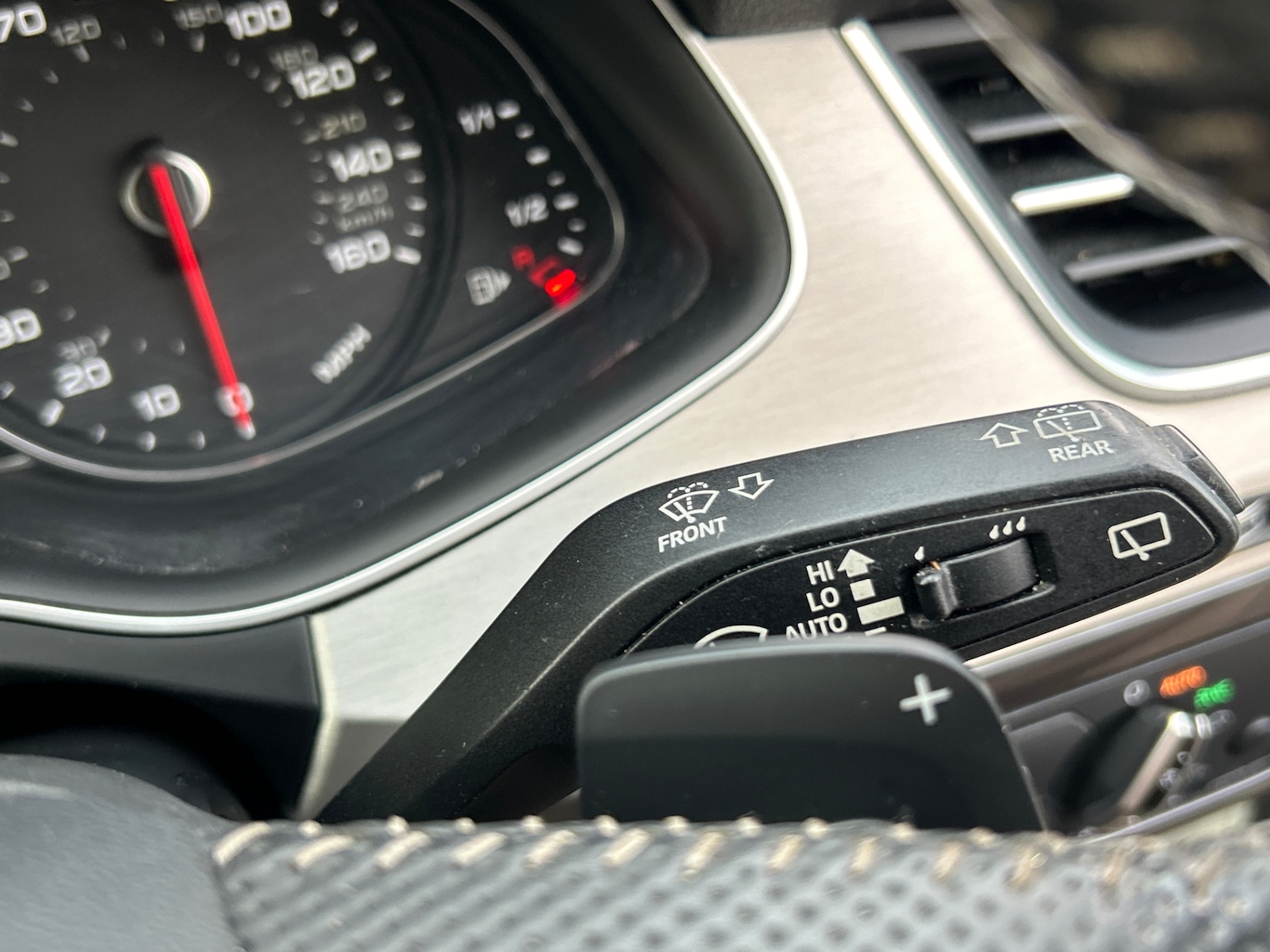 Used Audi Q7 2015 for sale - 76599539: Photo 40