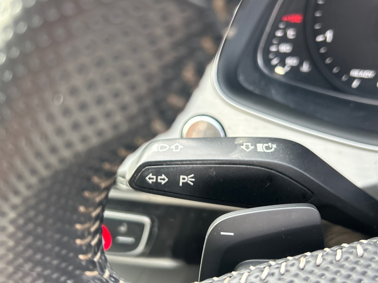 Used Audi Q7 2015 for sale - 76599539: Photo 41