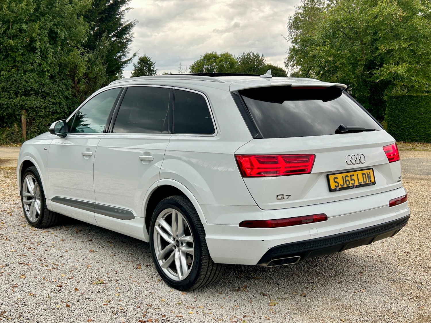 Used Audi Q7 2015 for sale - 76599539: Photo 8