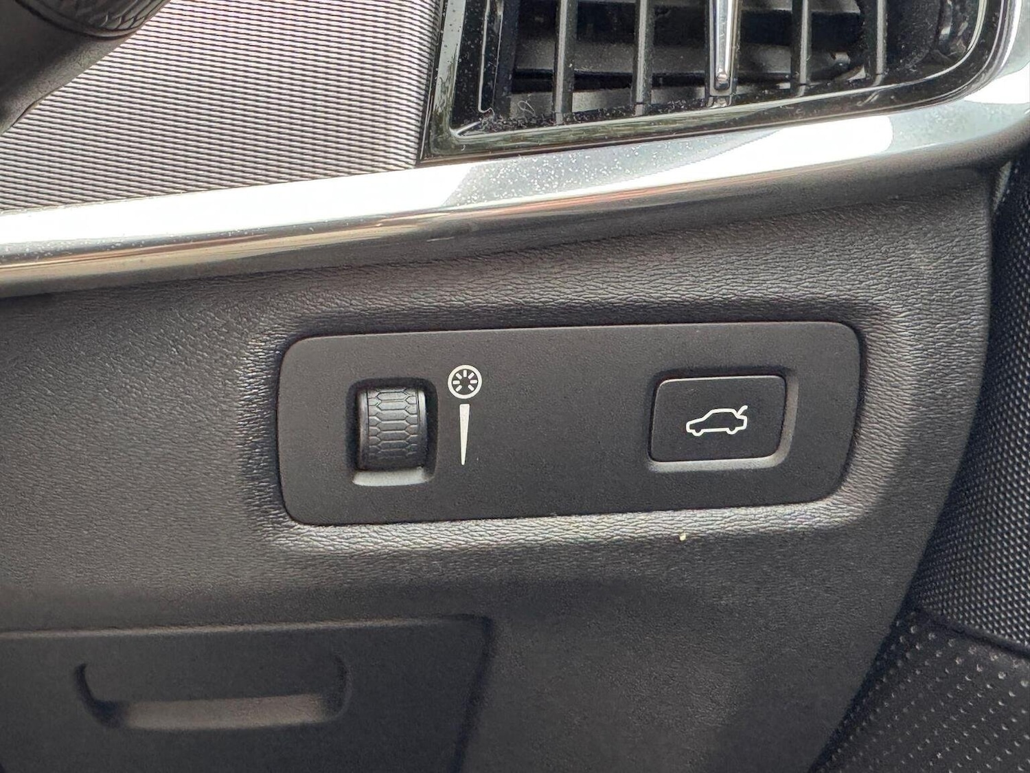 Used Volvo V90 2017 for sale - 76911156: Photo 28