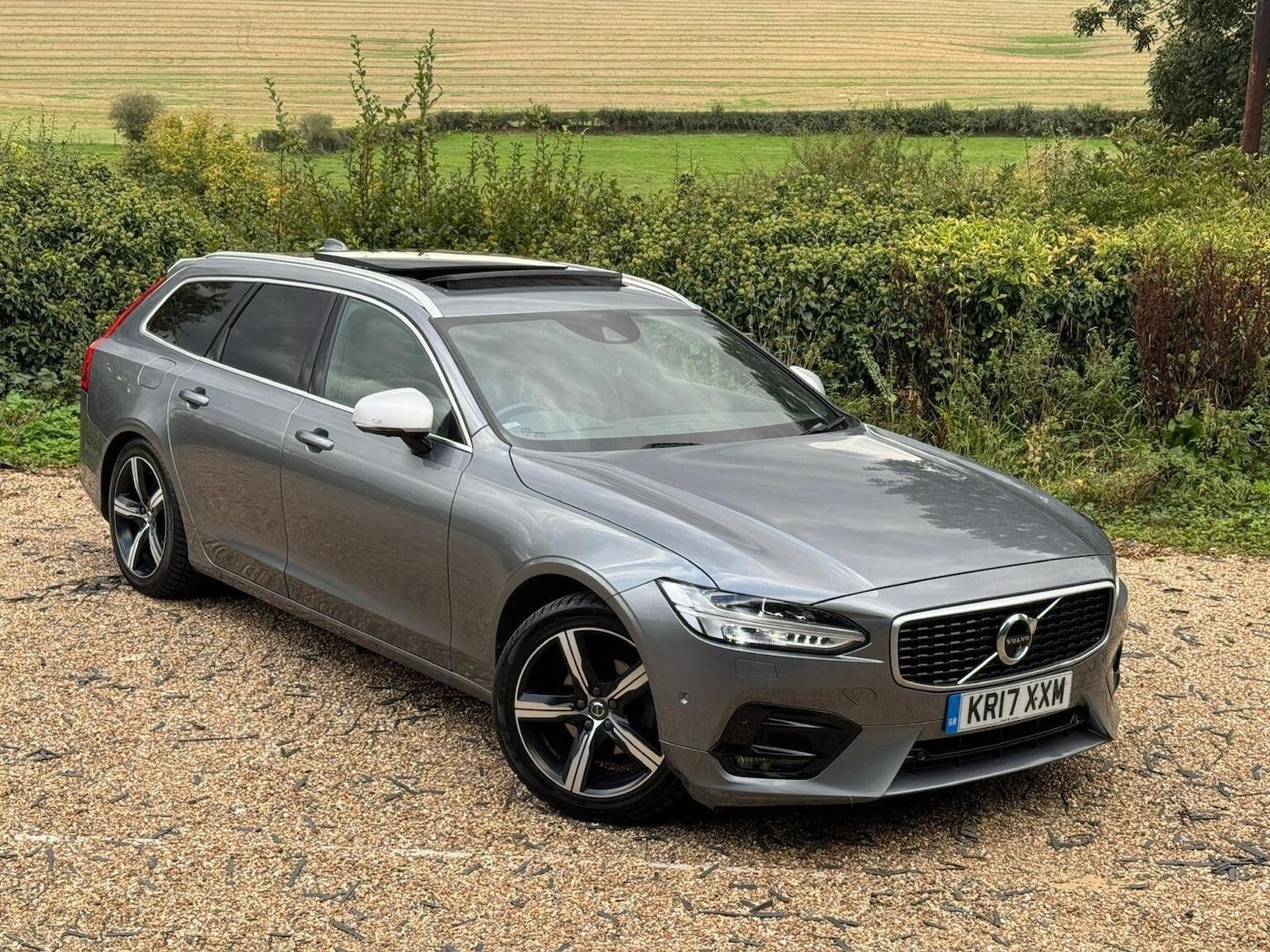 Used Volvo V90 2017 for sale - 76911156: Photo 3