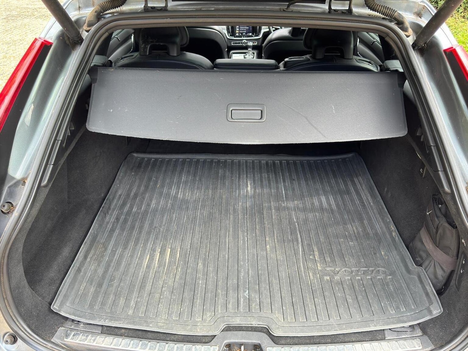 Used Volvo V90 2017 for sale - 76911156: Photo 40