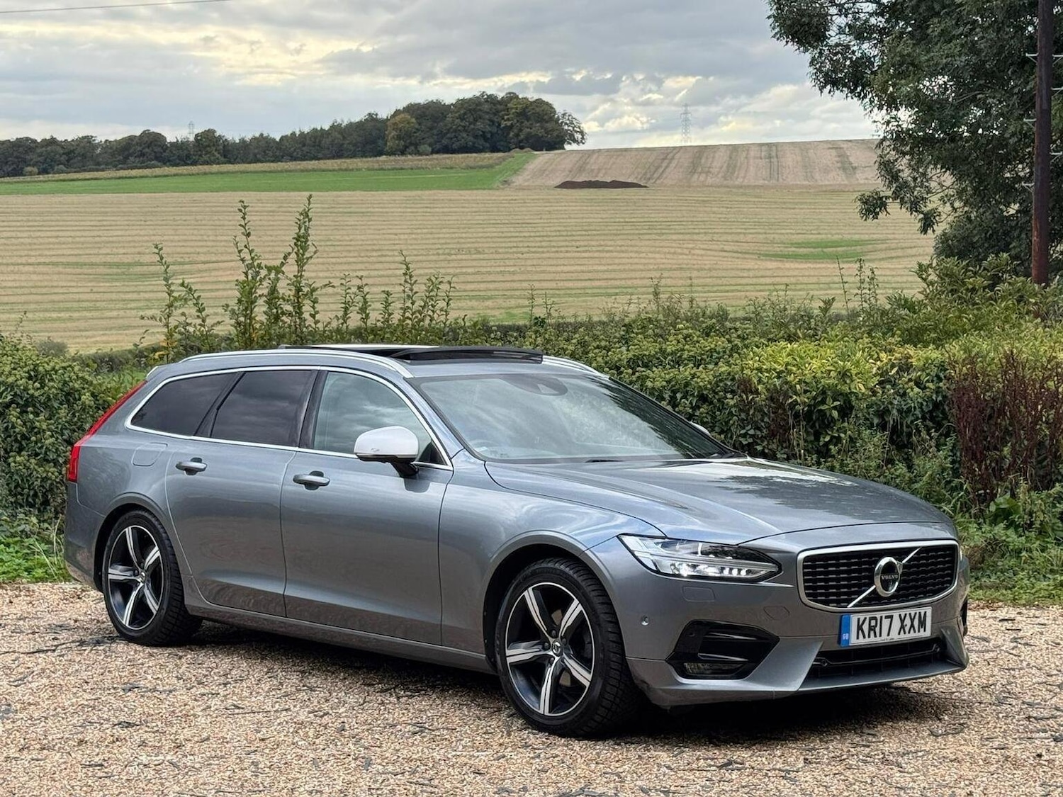 Used Volvo V90 2017 for sale - 76911156: Photo 5