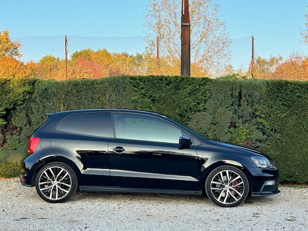 Used Volkswagen Polo 2016 for sale - 76251290: Photo 6