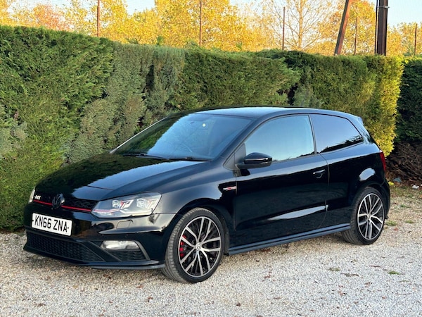 Used Volkswagen Polo 2016 for sale - 76251290: Photo 8