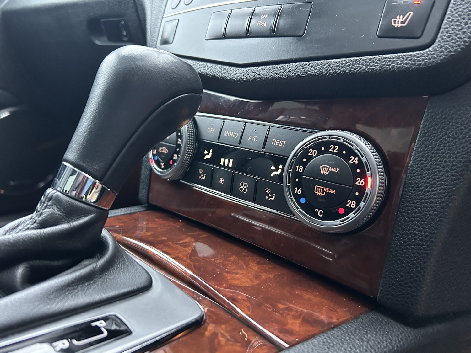 Used Mercedes-Benz C Class 2008 for sale - 77019086: Photo 28