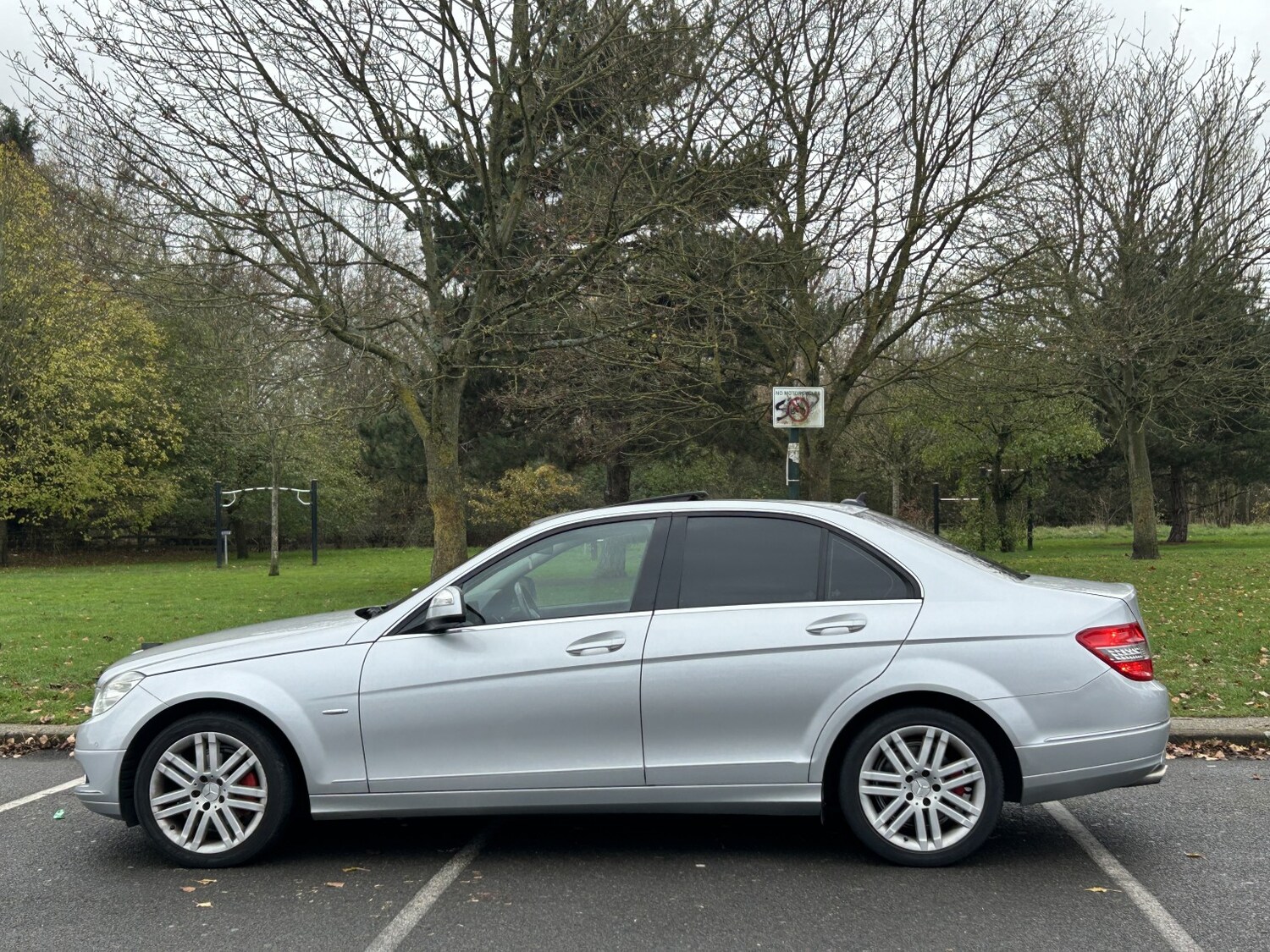 Used Mercedes-Benz C Class 2008 for sale - 77019086: Photo 8