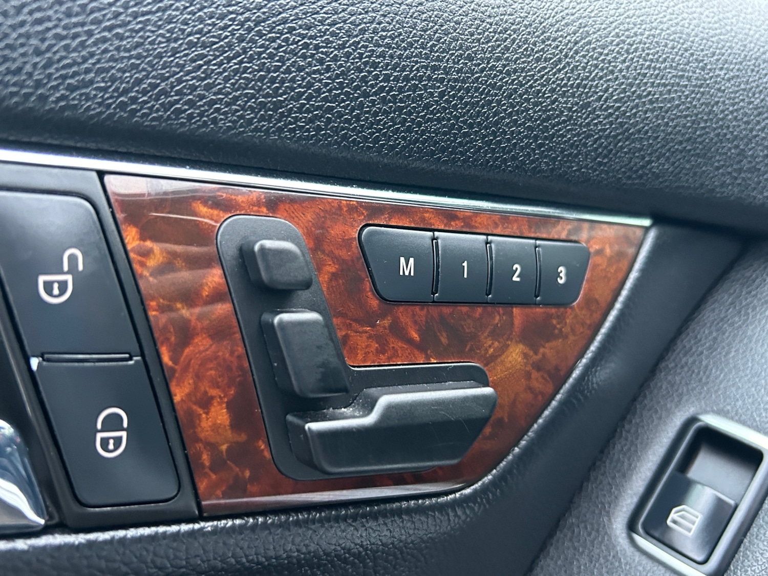 Used Mercedes-Benz C Class 2008 for sale - 76722048: Photo 30