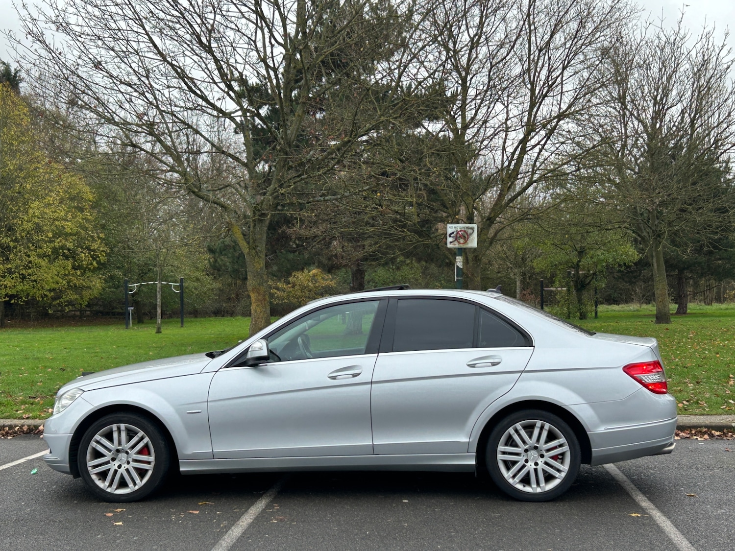 Used Mercedes-Benz C Class 2008 for sale - 76722048: Photo 8