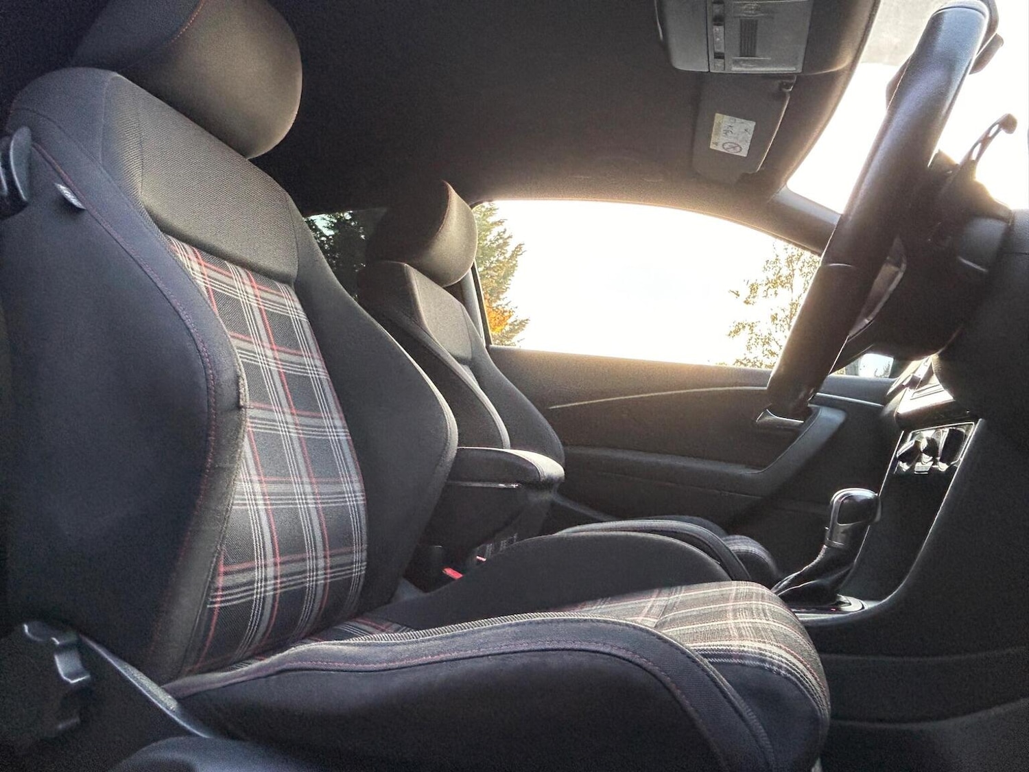 Used Volkswagen Polo 2016 for sale - 76911165: Photo 14