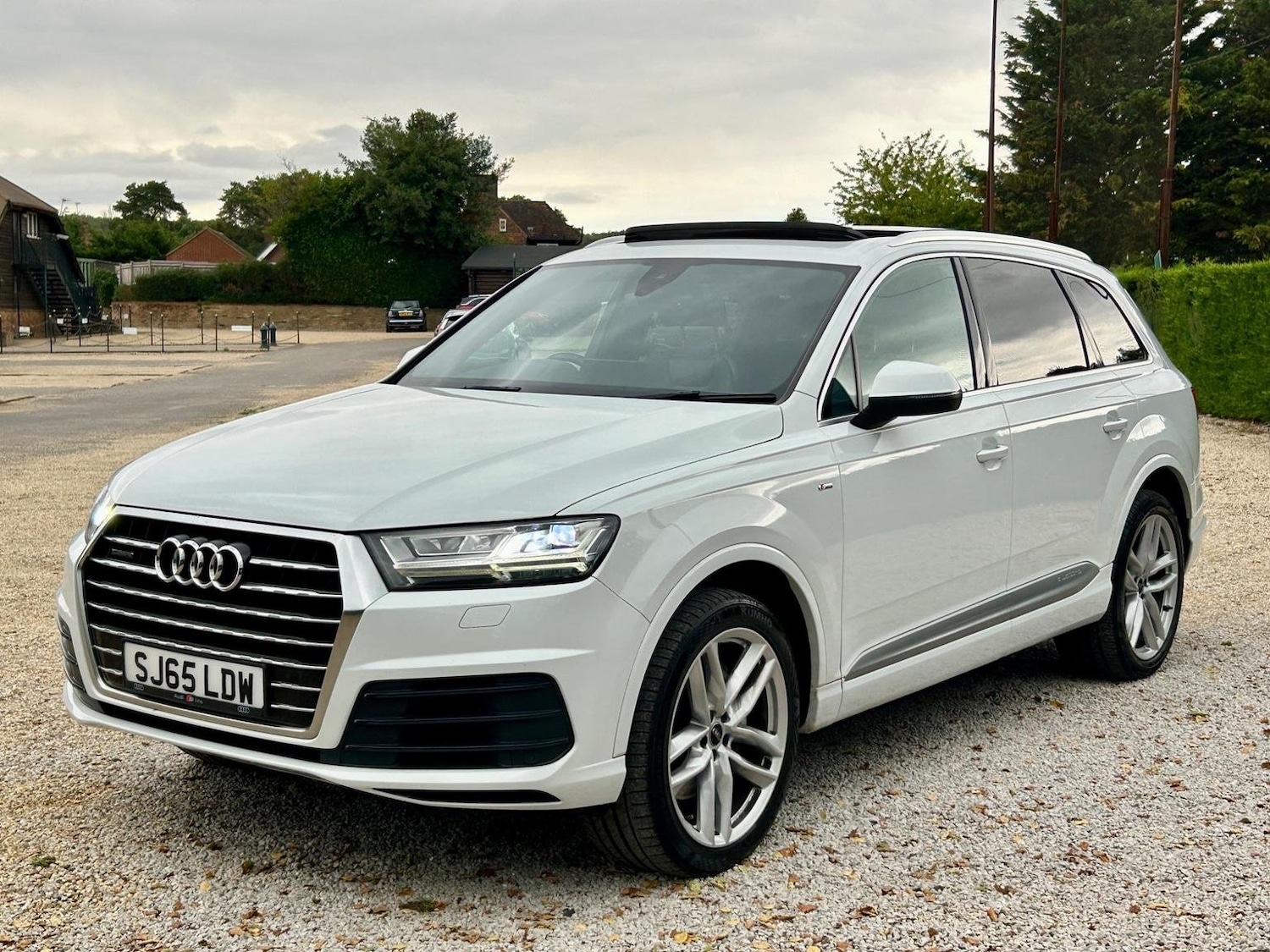 Used Audi Q7 2015 for sale - 76911162: Photo 10