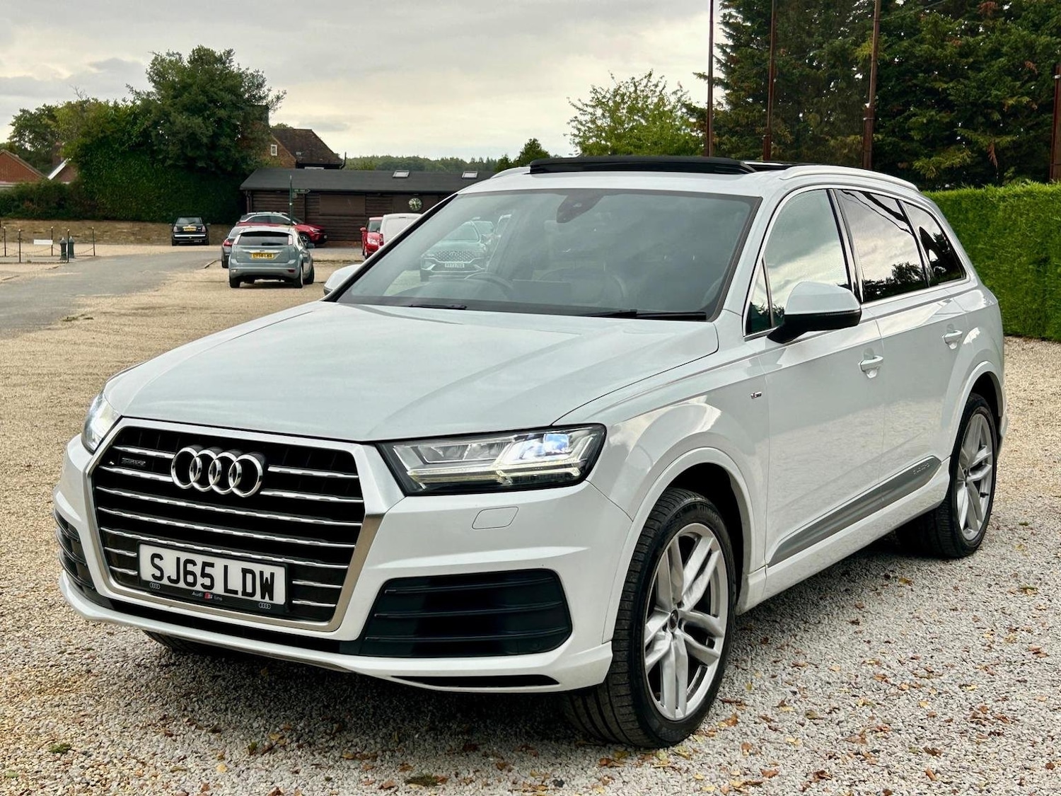 Used Audi Q7 2015 for sale - 76911162: Photo 9