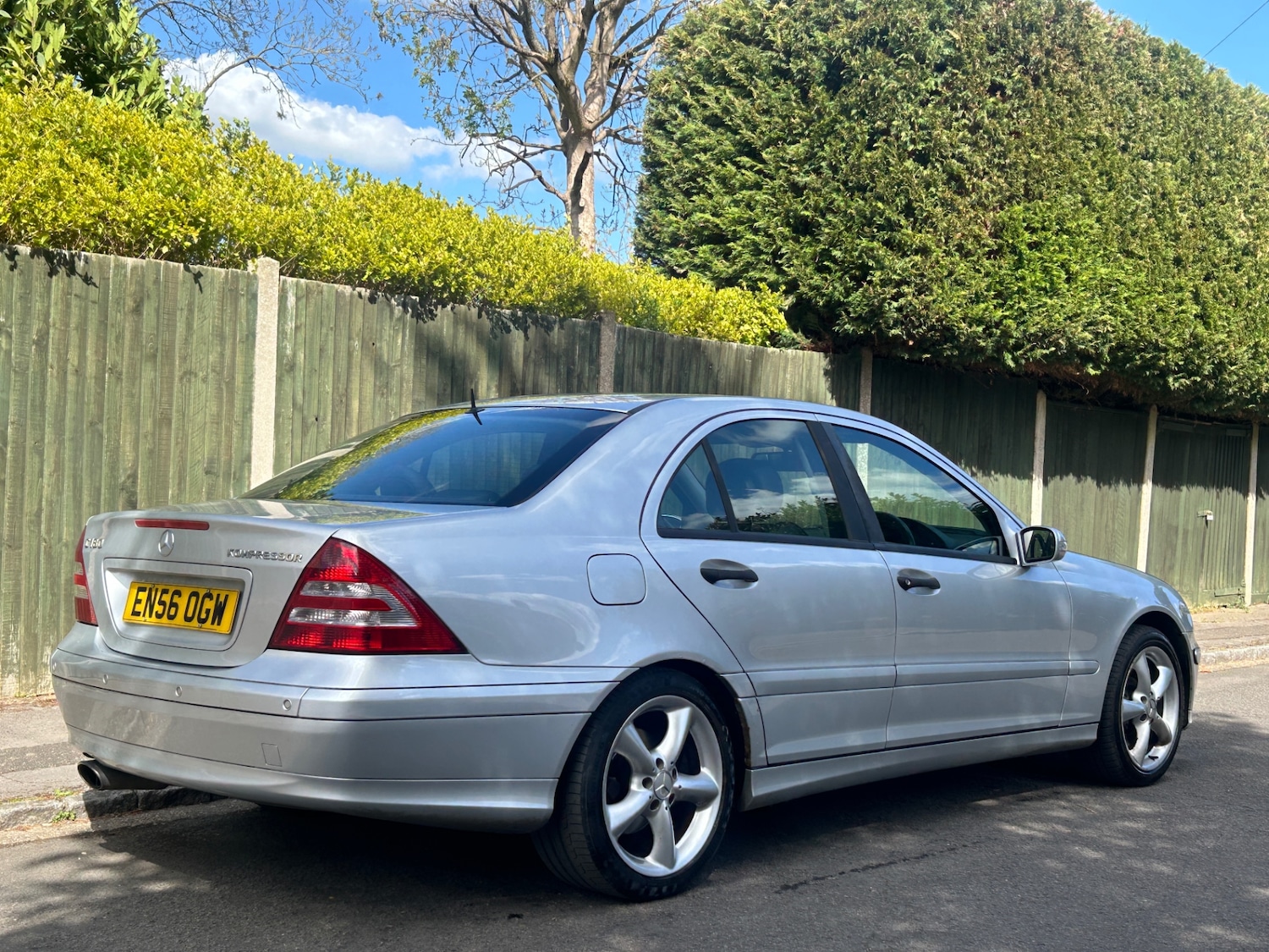 Used Mercedes-Benz C Class 2007 for sale - 76687420: Photo 3