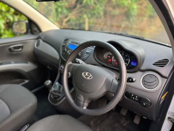 Used Hyundai i10 2014 for sale - 75646944: Photo 8