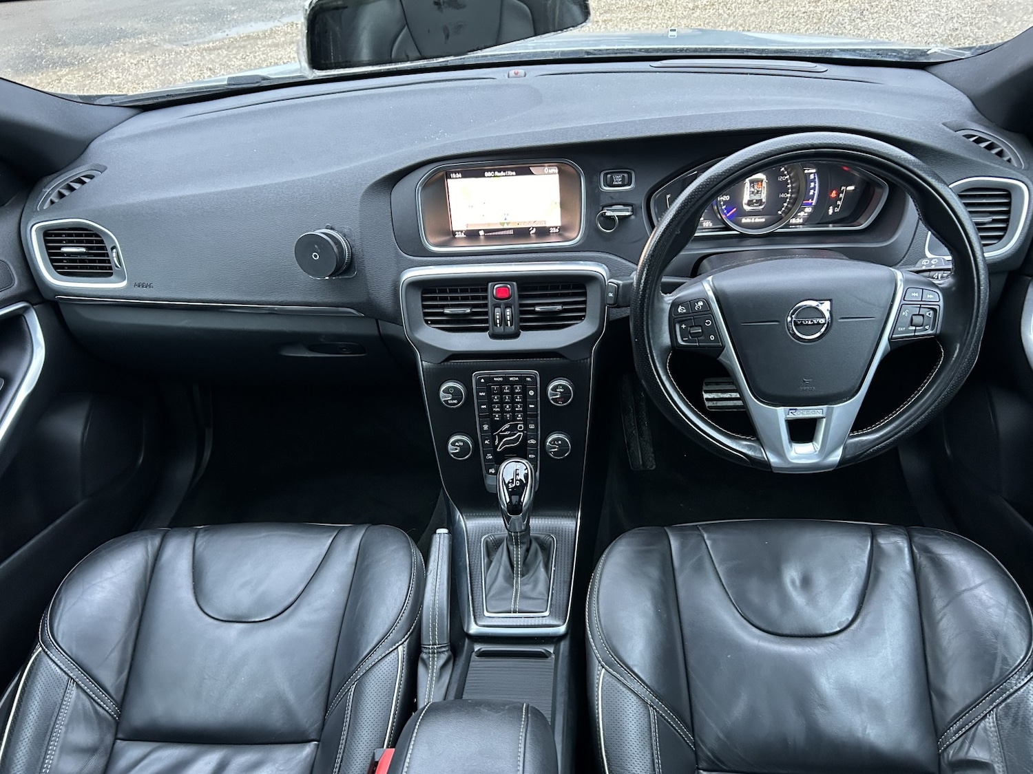 Used Volvo V40 2017 for sale - 77508477: Photo 18