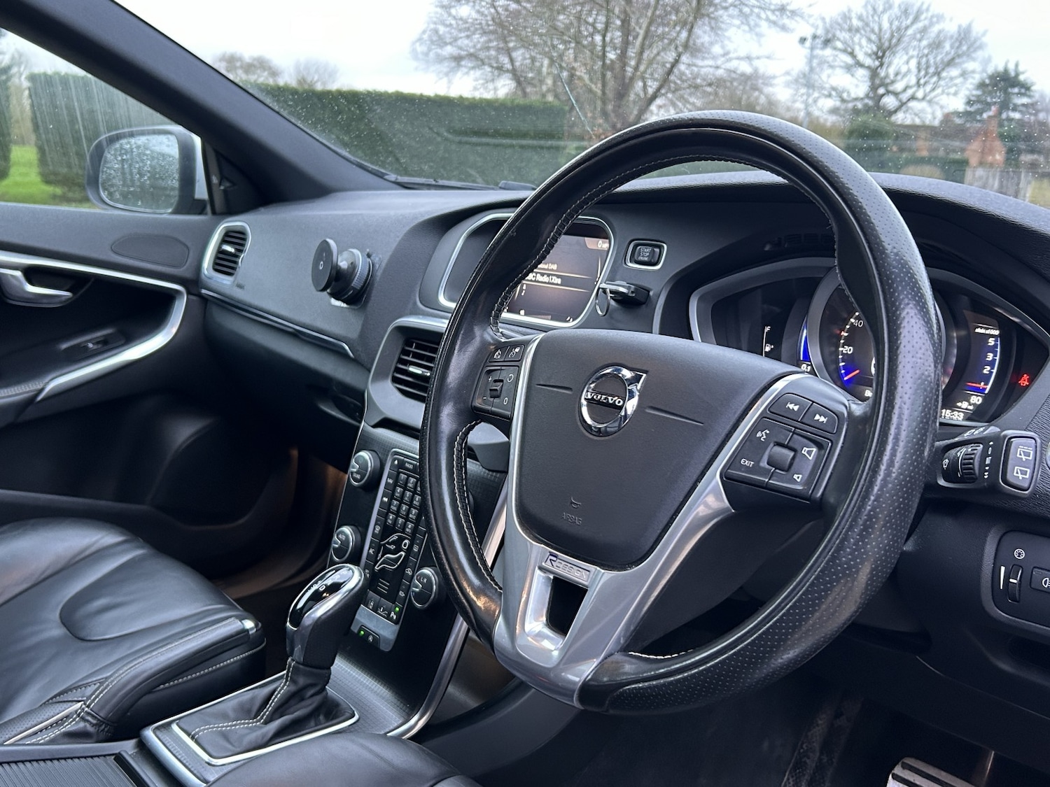 Used Volvo V40 2017 for sale - 77508477: Photo 19