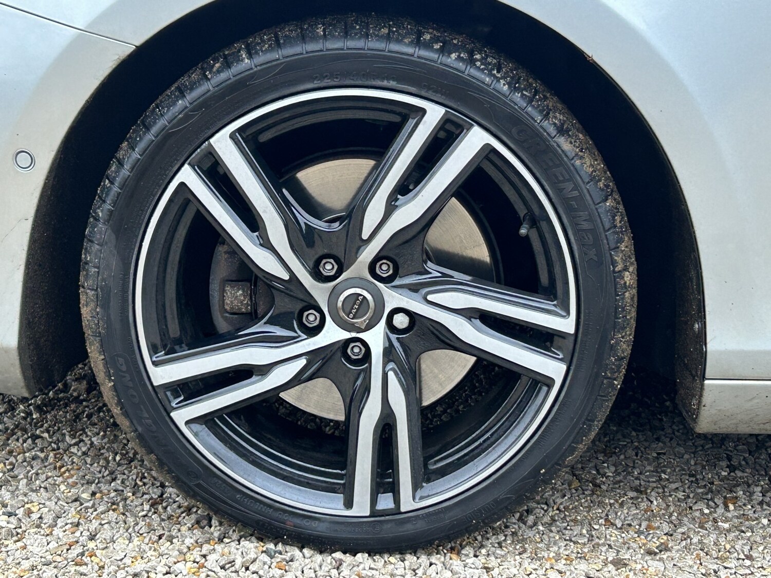 Used Volvo V40 2017 for sale - 77508477: Photo 41